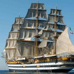 L’Amerigo Vespucci, la nave più bella al mondo per Naples Shipping Week